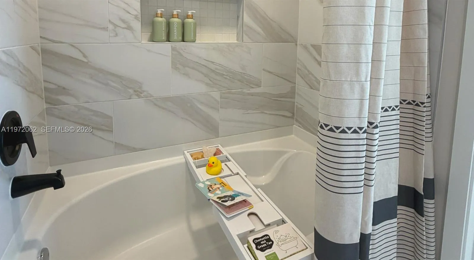 1556 Nw 110th Ave C1, Miami, Florida 33024, Miami, Florida 33024, 3 Bedrooms Bedrooms, ,2 BathroomsBathrooms,Residential Lease,For Rent,1556 Nw 110th Ave C1, Miami, Florida 33024,A11972062