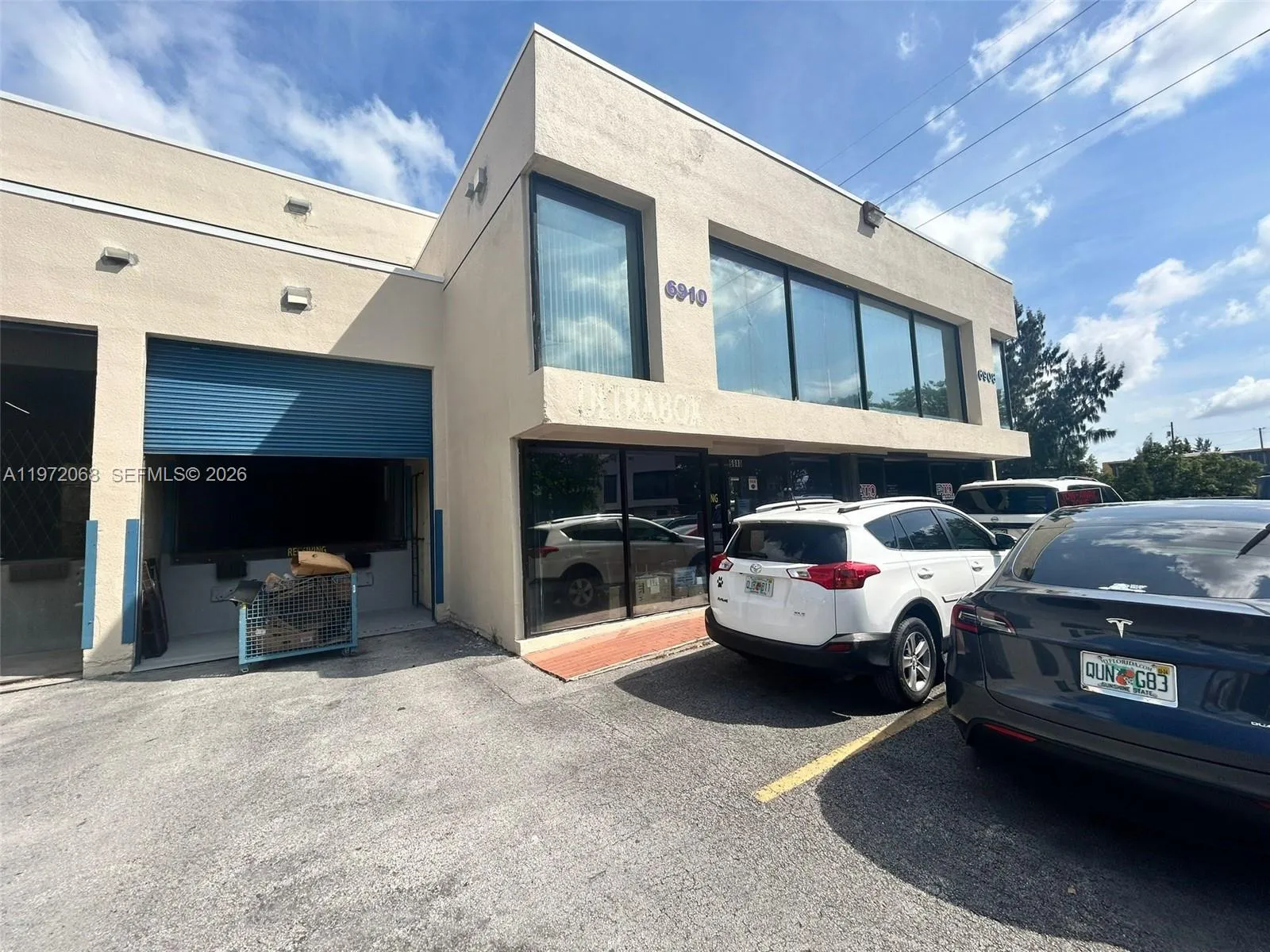 6910 Nw 50th St 4-1, Miami, Florida 33195, Miami, Florida 33195, ,Commercial Lease,For Rent,6910 Nw 50th St 4-1, Miami, Florida 33195,A11972068
