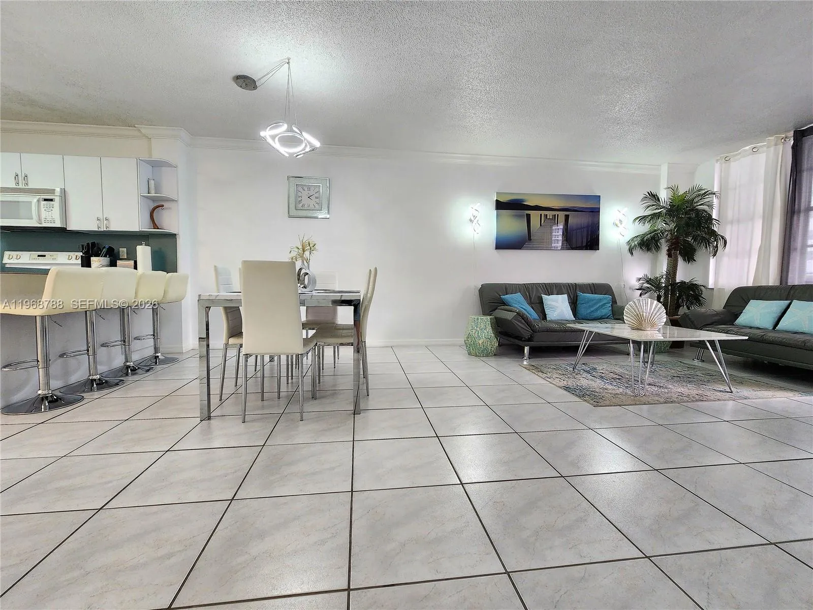 3725 S Ocean Dr 620, Hollywood, Florida 33019, Hollywood, Florida 33019, 1 Bedroom Bedrooms, ,1 BathroomBathrooms,Residential,For Sale,3725 S Ocean Dr 620, Hollywood, Florida 33019,A11968788