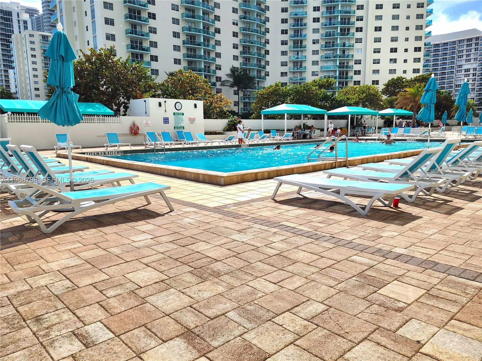 3725 S Ocean Dr 620, Hollywood, Florida 33019, Hollywood, Florida 33019, 1 Bedroom Bedrooms, ,1 BathroomBathrooms,Residential,For Sale,3725 S Ocean Dr 620, Hollywood, Florida 33019,A11968788