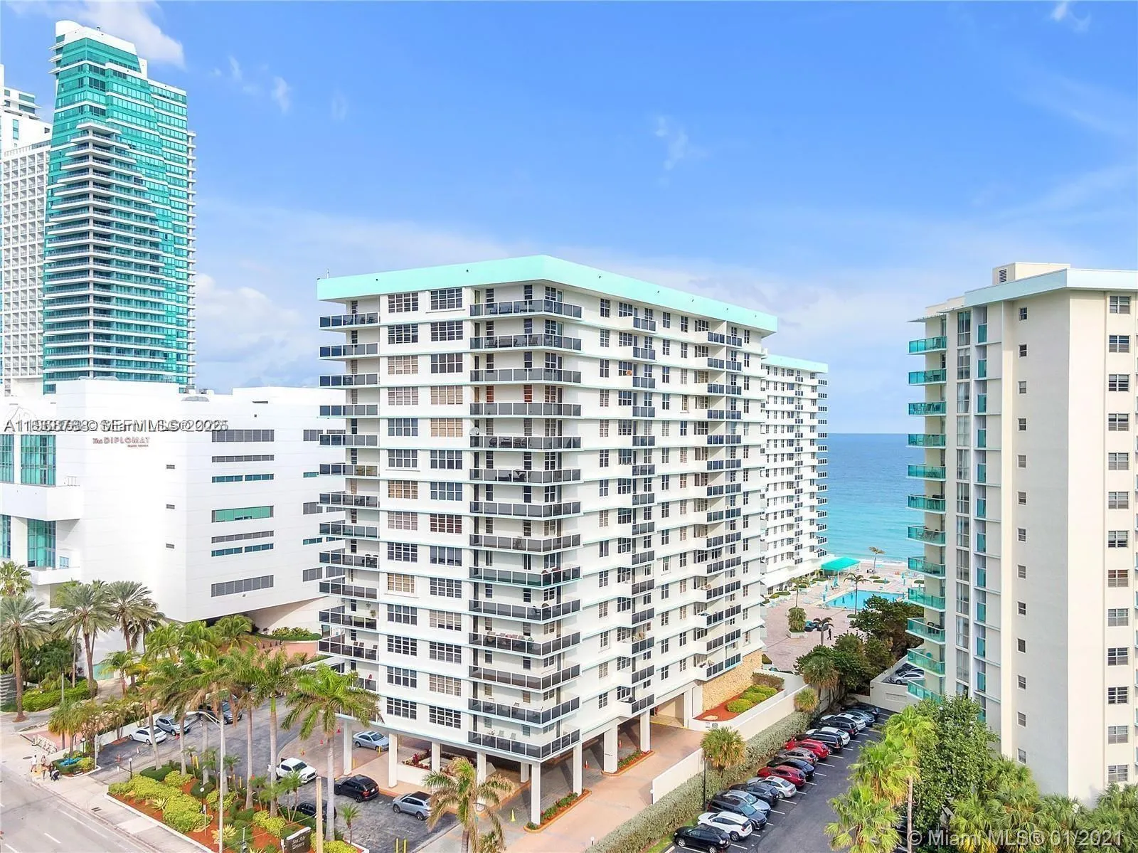 3725 S Ocean Dr 620, Hollywood, Florida 33019, Hollywood, Florida 33019, 1 Bedroom Bedrooms, ,1 BathroomBathrooms,Residential,For Sale,3725 S Ocean Dr 620, Hollywood, Florida 33019,A11968788
