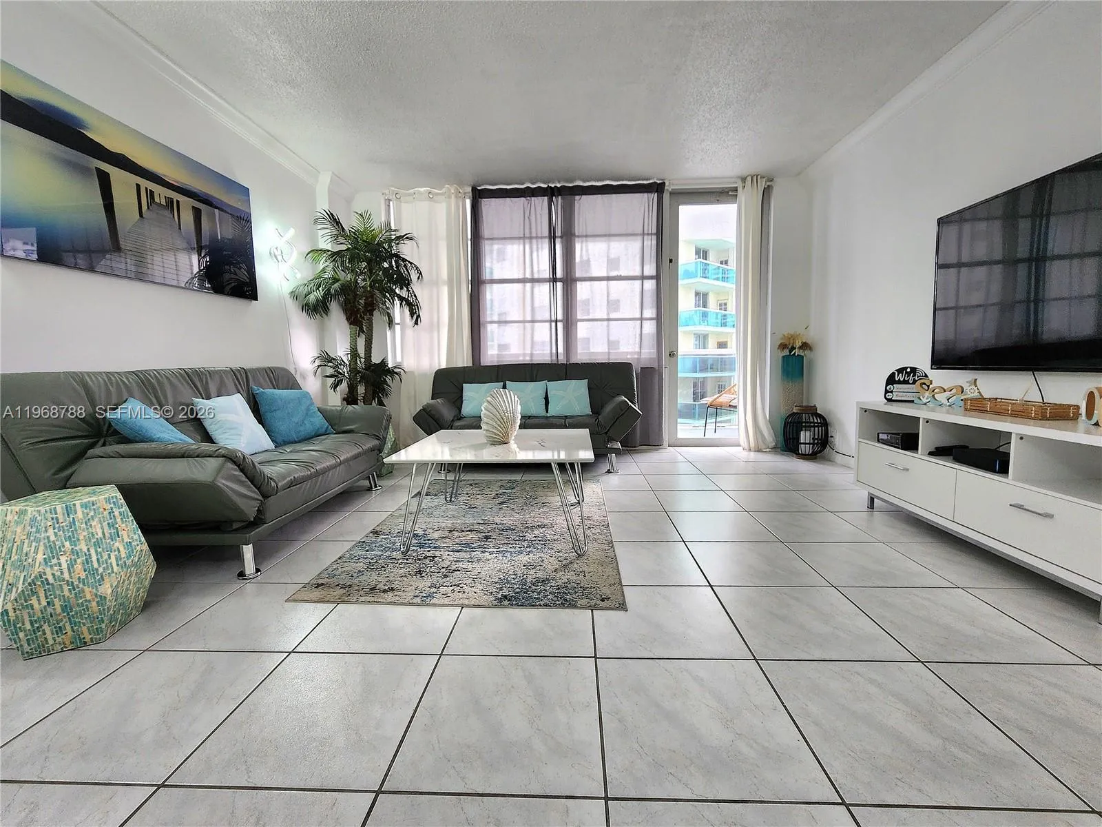 3725 S Ocean Dr 620, Hollywood, Florida 33019, Hollywood, Florida 33019, 1 Bedroom Bedrooms, ,1 BathroomBathrooms,Residential,For Sale,3725 S Ocean Dr 620, Hollywood, Florida 33019,A11968788