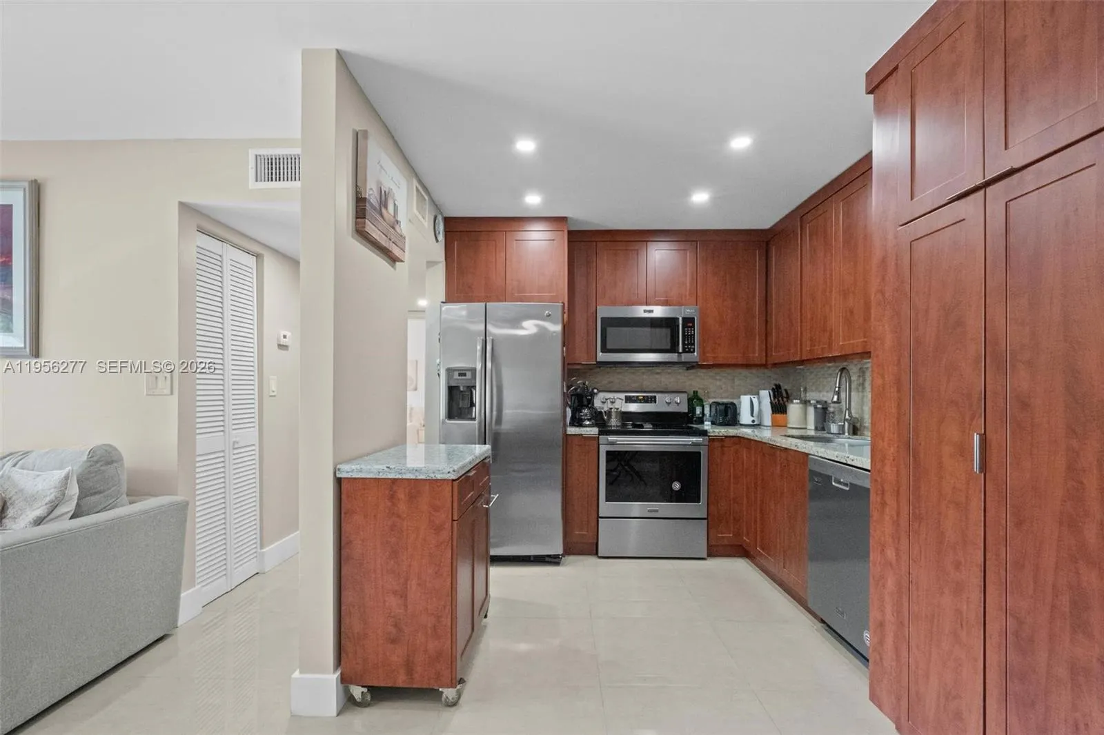 13810 Sw 112th St 102, Miami, Florida 33186, Miami, Florida 33186, 2 Bedrooms Bedrooms, ,2 BathroomsBathrooms,Residential,For Sale,13810 Sw 112th St 102, Miami, Florida 33186,A11956277