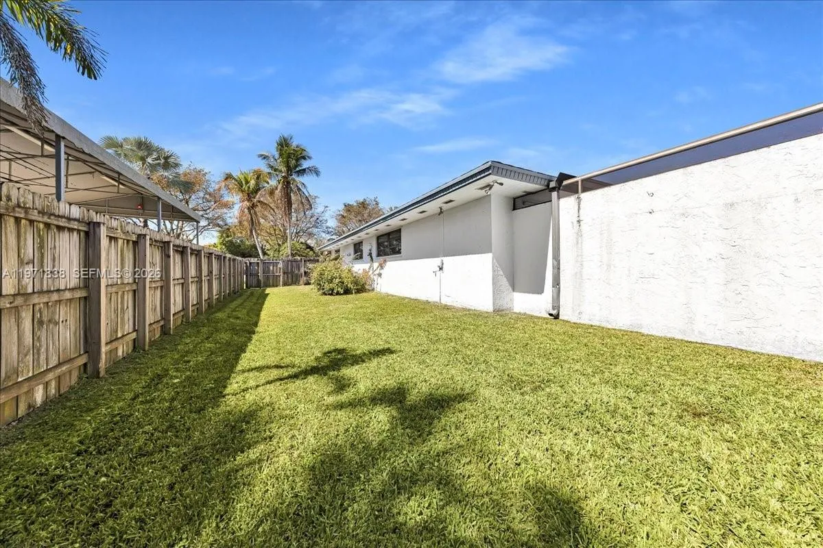 17143 Sw 79th Pl, Palmetto Bay, Florida 33157, Palmetto Bay, Florida 33157, 4 Bedrooms Bedrooms, ,2 BathroomsBathrooms,Residential,For Sale,17143 Sw 79th Pl, Palmetto Bay, Florida 33157,A11971838