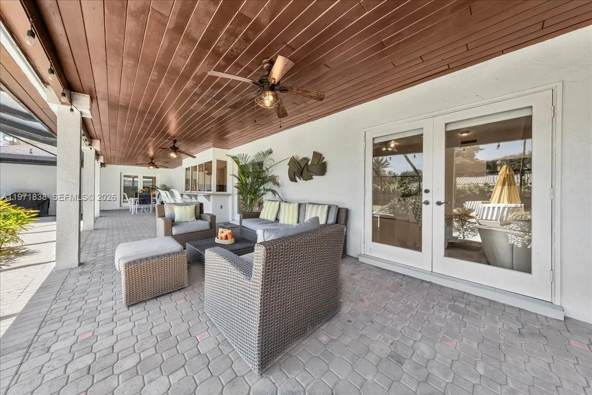 17143 Sw 79th Pl, Palmetto Bay, Florida 33157, Palmetto Bay, Florida 33157, 4 Bedrooms Bedrooms, ,2 BathroomsBathrooms,Residential,For Sale,17143 Sw 79th Pl, Palmetto Bay, Florida 33157,A11971838