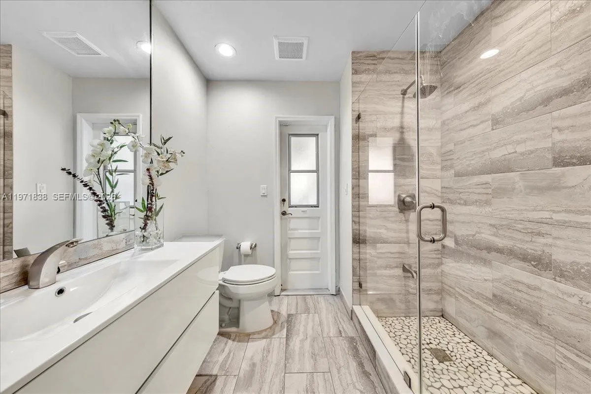 17143 Sw 79th Pl, Palmetto Bay, Florida 33157, Palmetto Bay, Florida 33157, 4 Bedrooms Bedrooms, ,2 BathroomsBathrooms,Residential,For Sale,17143 Sw 79th Pl, Palmetto Bay, Florida 33157,A11971838