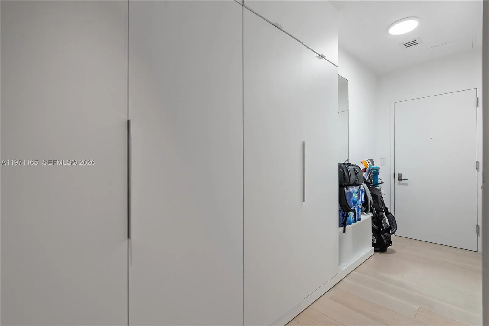 801 S Pointe Dr 204, Miami Beach, Florida 33139, Miami Beach, Florida 33139, 2 Bedrooms Bedrooms, ,2 BathroomsBathrooms,Residential,For Sale,801 S Pointe Dr 204, Miami Beach, Florida 33139,A11971165
