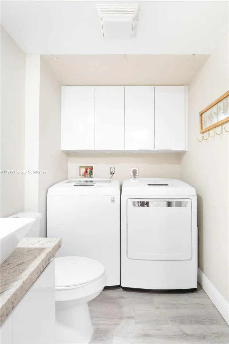 9844 Nw 6th Ct 9844, Plantation, Florida 33324, Plantation, Florida 33324, 2 Bedrooms Bedrooms, ,2 BathroomsBathrooms,Residential Lease,For Rent,9844 Nw 6th Ct 9844, Plantation, Florida 33324,A11972186