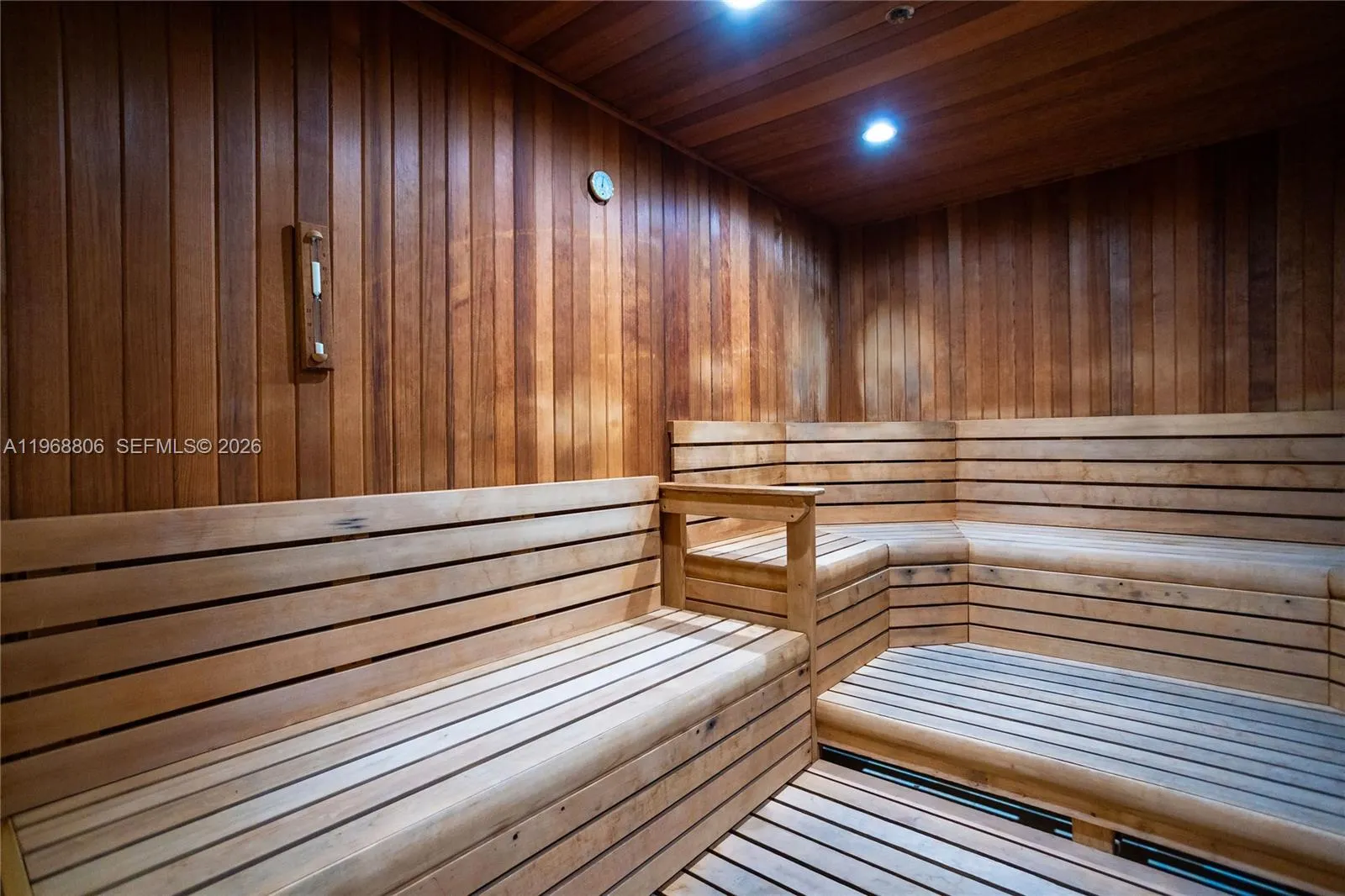 1040 Biscayne Blvd 2202, Miami, Florida 33132, Miami, Florida 33132, 2 Bedrooms Bedrooms, ,2 BathroomsBathrooms,Residential,For Sale,1040 Biscayne Blvd 2202, Miami, Florida 33132,A11968806