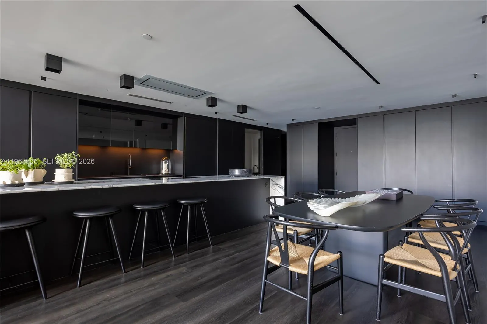 1040 Biscayne Blvd 2202, Miami, Florida 33132, Miami, Florida 33132, 2 Bedrooms Bedrooms, ,2 BathroomsBathrooms,Residential,For Sale,1040 Biscayne Blvd 2202, Miami, Florida 33132,A11968806