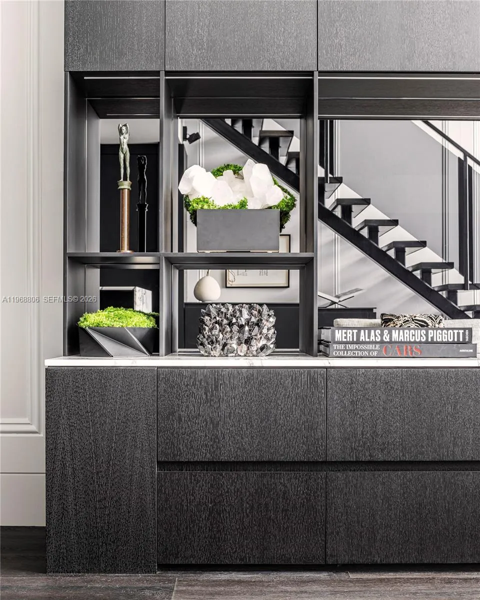 1040 Biscayne Blvd 2202, Miami, Florida 33132, Miami, Florida 33132, 2 Bedrooms Bedrooms, ,2 BathroomsBathrooms,Residential,For Sale,1040 Biscayne Blvd 2202, Miami, Florida 33132,A11968806