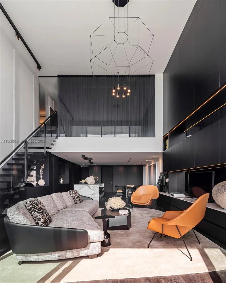 1040 Biscayne Blvd 2202, Miami, Florida 33132, Miami, Florida 33132, 2 Bedrooms Bedrooms, ,2 BathroomsBathrooms,Residential,For Sale,1040 Biscayne Blvd 2202, Miami, Florida 33132,A11968806