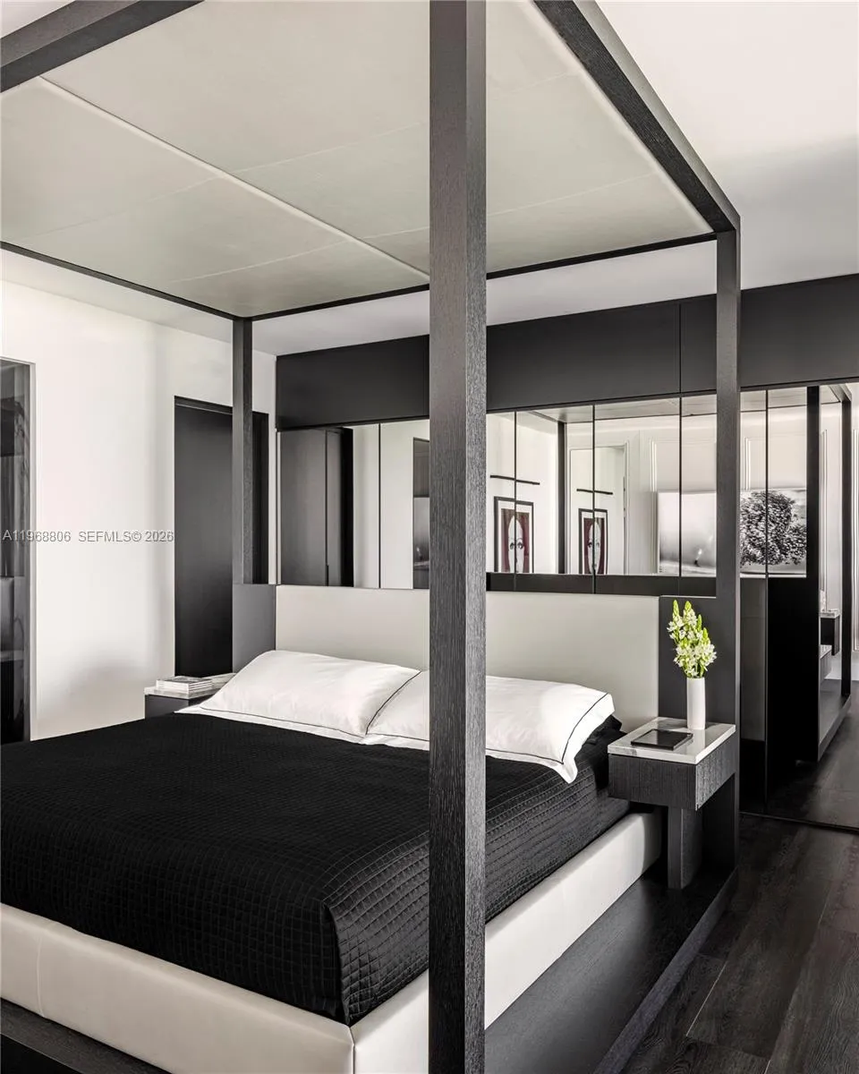 1040 Biscayne Blvd 2202, Miami, Florida 33132, Miami, Florida 33132, 2 Bedrooms Bedrooms, ,2 BathroomsBathrooms,Residential,For Sale,1040 Biscayne Blvd 2202, Miami, Florida 33132,A11968806