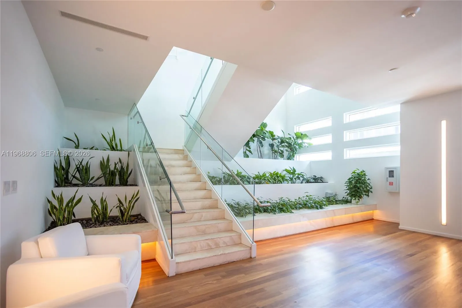 1040 Biscayne Blvd 2202, Miami, Florida 33132, Miami, Florida 33132, 2 Bedrooms Bedrooms, ,2 BathroomsBathrooms,Residential,For Sale,1040 Biscayne Blvd 2202, Miami, Florida 33132,A11968806