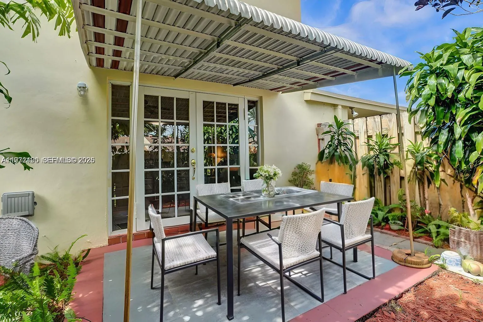 3021 Nw 68th St 11g, Fort Lauderdale, Florida 3330, Fort Lauderdale, Florida 33309, 3 Bedrooms Bedrooms, ,1 BathroomBathrooms,Residential,For Sale,3021 Nw 68th St 11g, Fort Lauderdale, Florida 3330,A11972190
