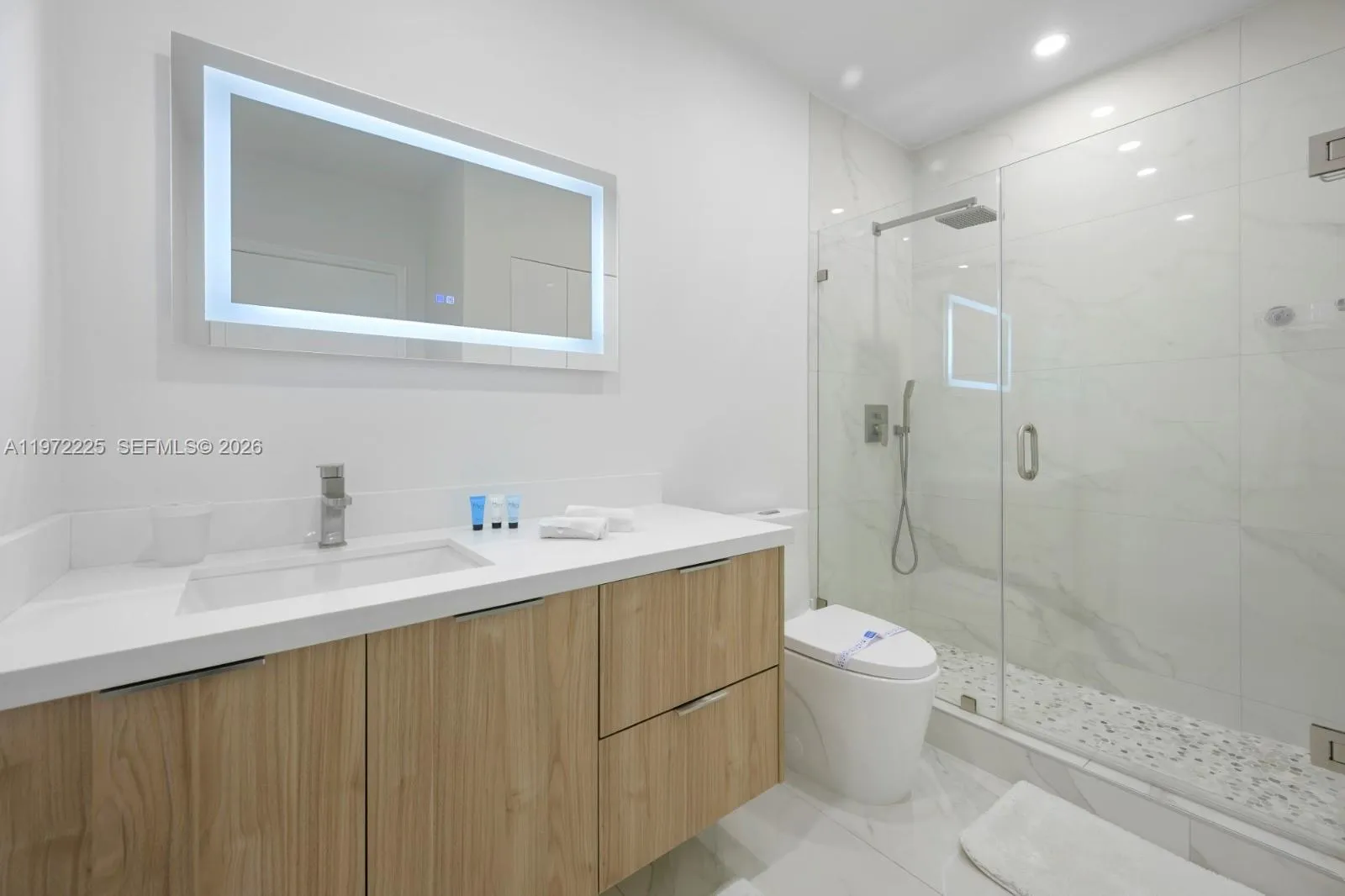 19370 Collins Ave 124, Sunny Isles Beach, Florida, Sunny Isles Beach, Florida 33160, 1 Bedroom Bedrooms, ,1 BathroomBathrooms,Residential Lease,For Rent,19370 Collins Ave 124, Sunny Isles Beach, Florida ,A11972225