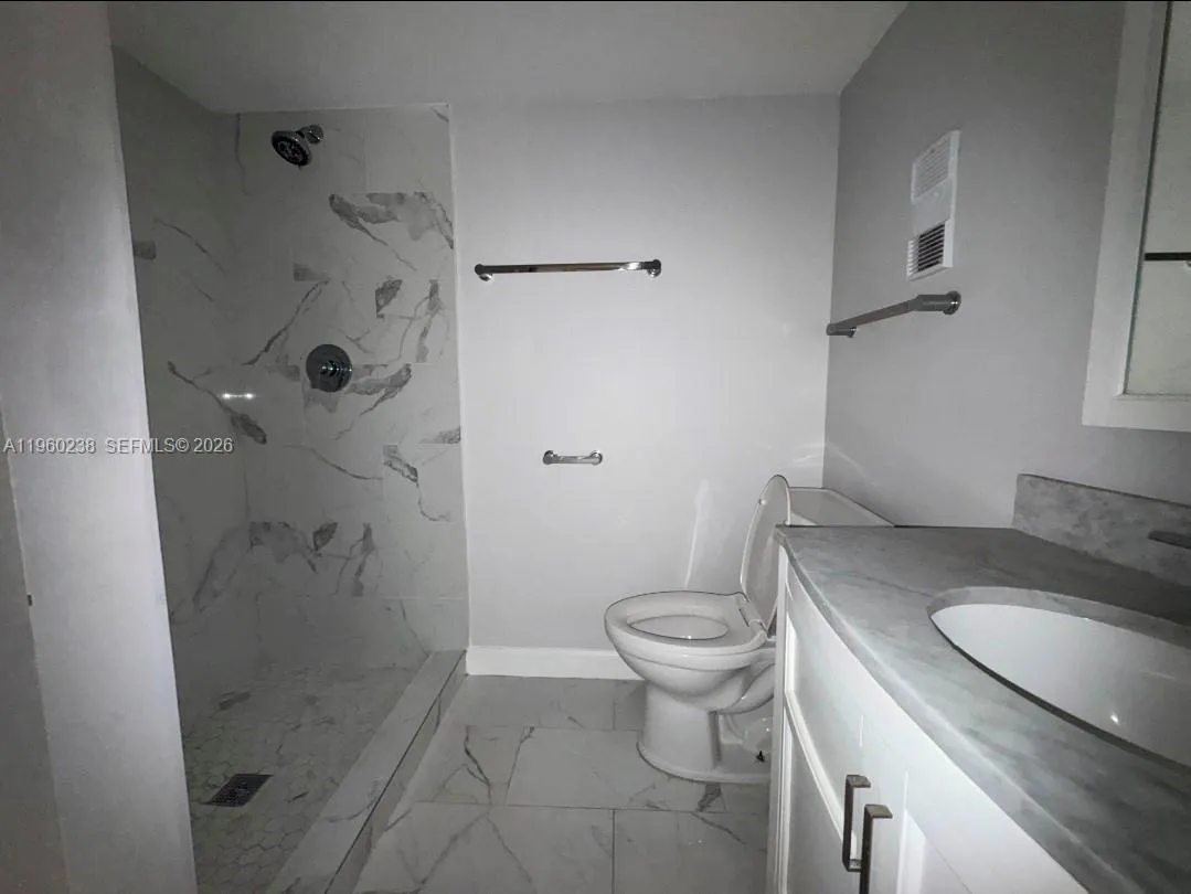 20810 Ne 8th Ct 101-18, Miami, Florida 33179, Miami, Florida 33179, 3 Bedrooms Bedrooms, ,2 BathroomsBathrooms,Residential Lease,For Rent,20810 Ne 8th Ct 101-18, Miami, Florida 33179,A11960238