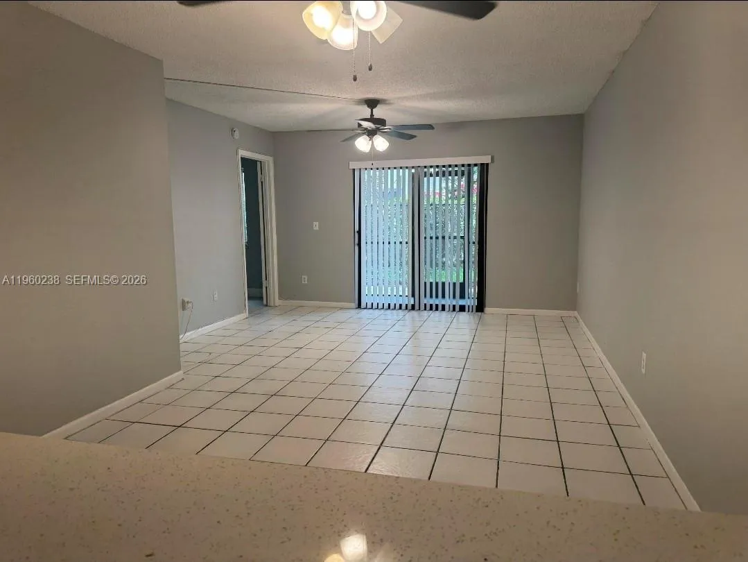 20810 Ne 8th Ct 101-18, Miami, Florida 33179, Miami, Florida 33179, 3 Bedrooms Bedrooms, ,2 BathroomsBathrooms,Residential Lease,For Rent,20810 Ne 8th Ct 101-18, Miami, Florida 33179,A11960238