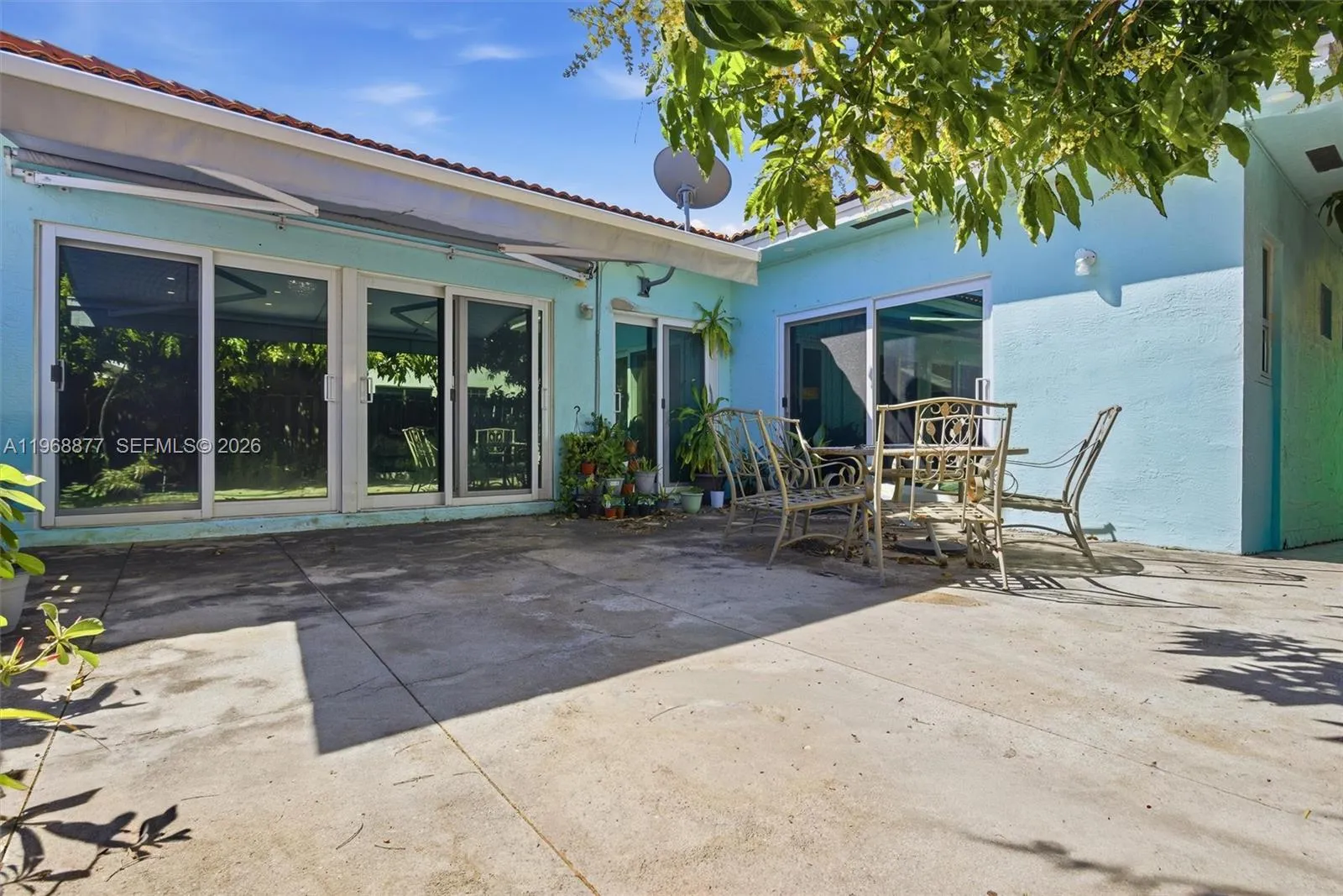 8725 Nw 148th Ter, Miami Lakes, Florida 33018, Miami Lakes, Florida 33018, 4 Bedrooms Bedrooms, ,2 BathroomsBathrooms,Residential,For Sale,8725 Nw 148th Ter, Miami Lakes, Florida 33018,A11968877