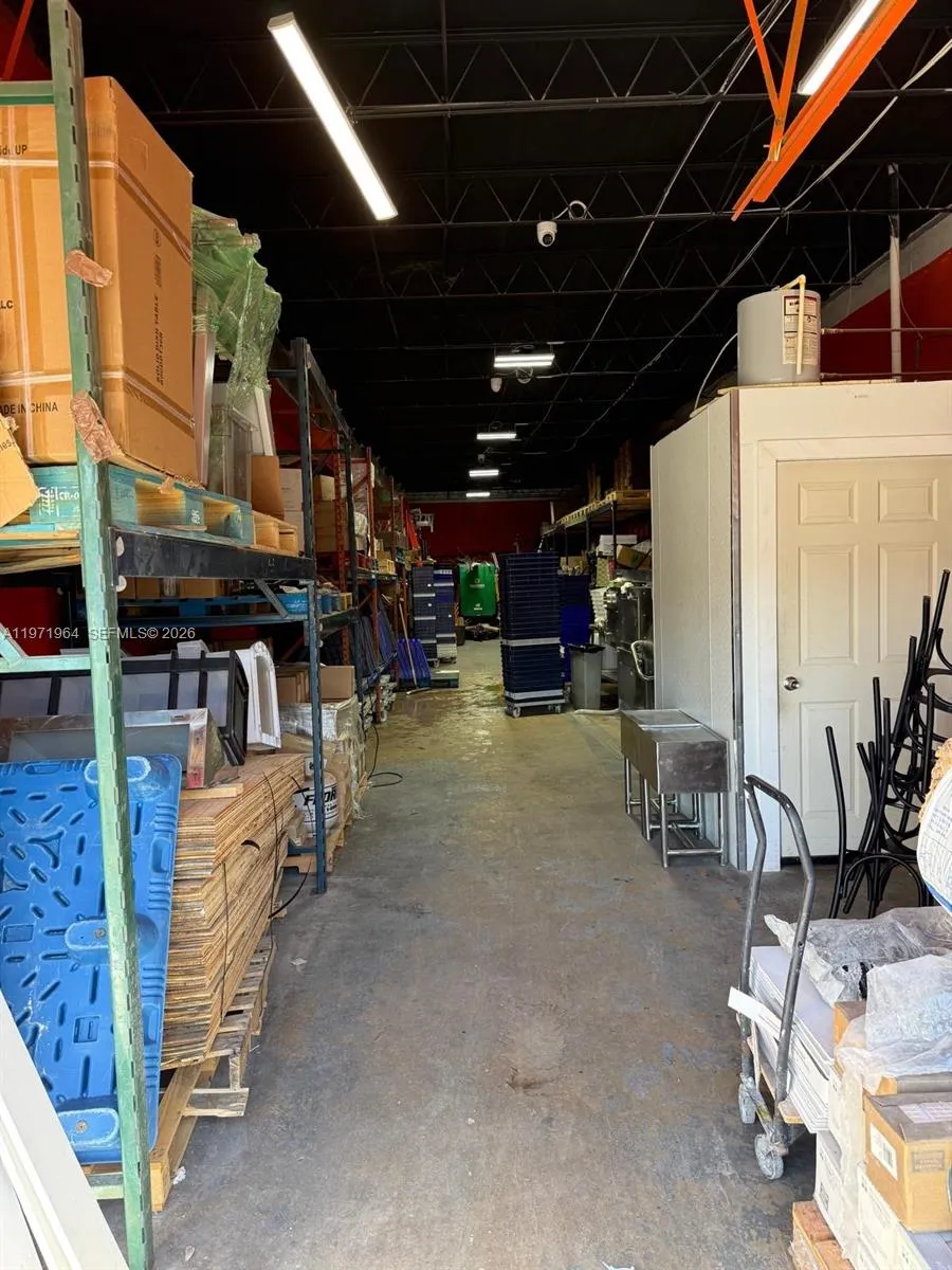 675 W 26th St 675, Hialeah, Florida 33010, Hialeah, Florida 33010, ,Commercial Sale,For Sale,675 W 26th St 675, Hialeah, Florida 33010,A11971964