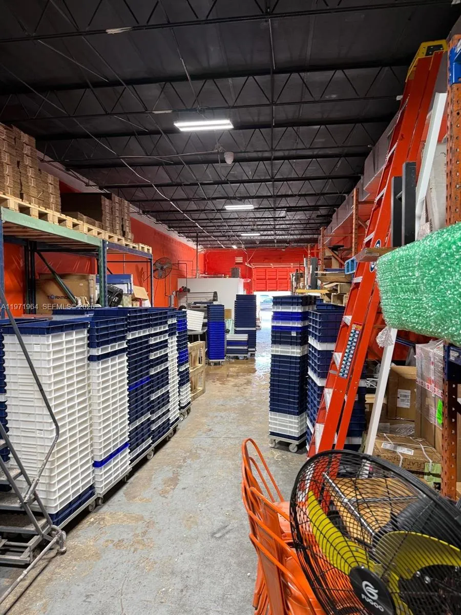 675 W 26th St 675, Hialeah, Florida 33010, Hialeah, Florida 33010, ,Commercial Sale,For Sale,675 W 26th St 675, Hialeah, Florida 33010,A11971964