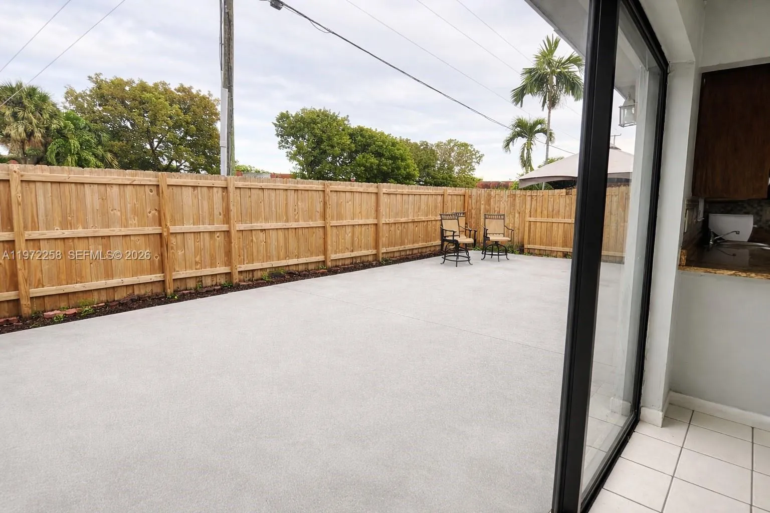 10900 Nw 7th St 101, Miami, Florida 33172, Miami, Florida 33172, 3 Bedrooms Bedrooms, ,2 BathroomsBathrooms,Residential Lease,For Rent,10900 Nw 7th St 101, Miami, Florida 33172,A11972258