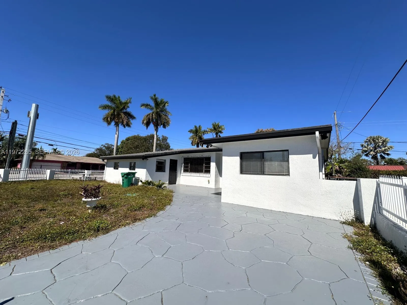 1631 Nw 175th St, Miami Gardens, Florida 33169, Miami Gardens, Florida 33169, 5 Bedrooms Bedrooms, ,2 BathroomsBathrooms,Residential Lease,For Rent,1631 Nw 175th St, Miami Gardens, Florida 33169,A11972265