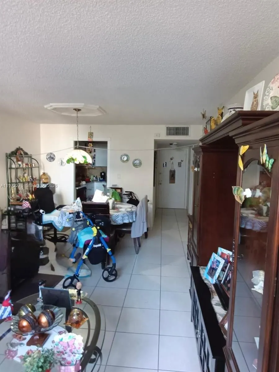 4675 W 18th Ct 409, Hialeah, Florida 33012, Hialeah, Florida 33012, 1 Bedroom Bedrooms, ,1 BathroomBathrooms,Residential,For Sale,4675 W 18th Ct 409, Hialeah, Florida 33012,A11972276