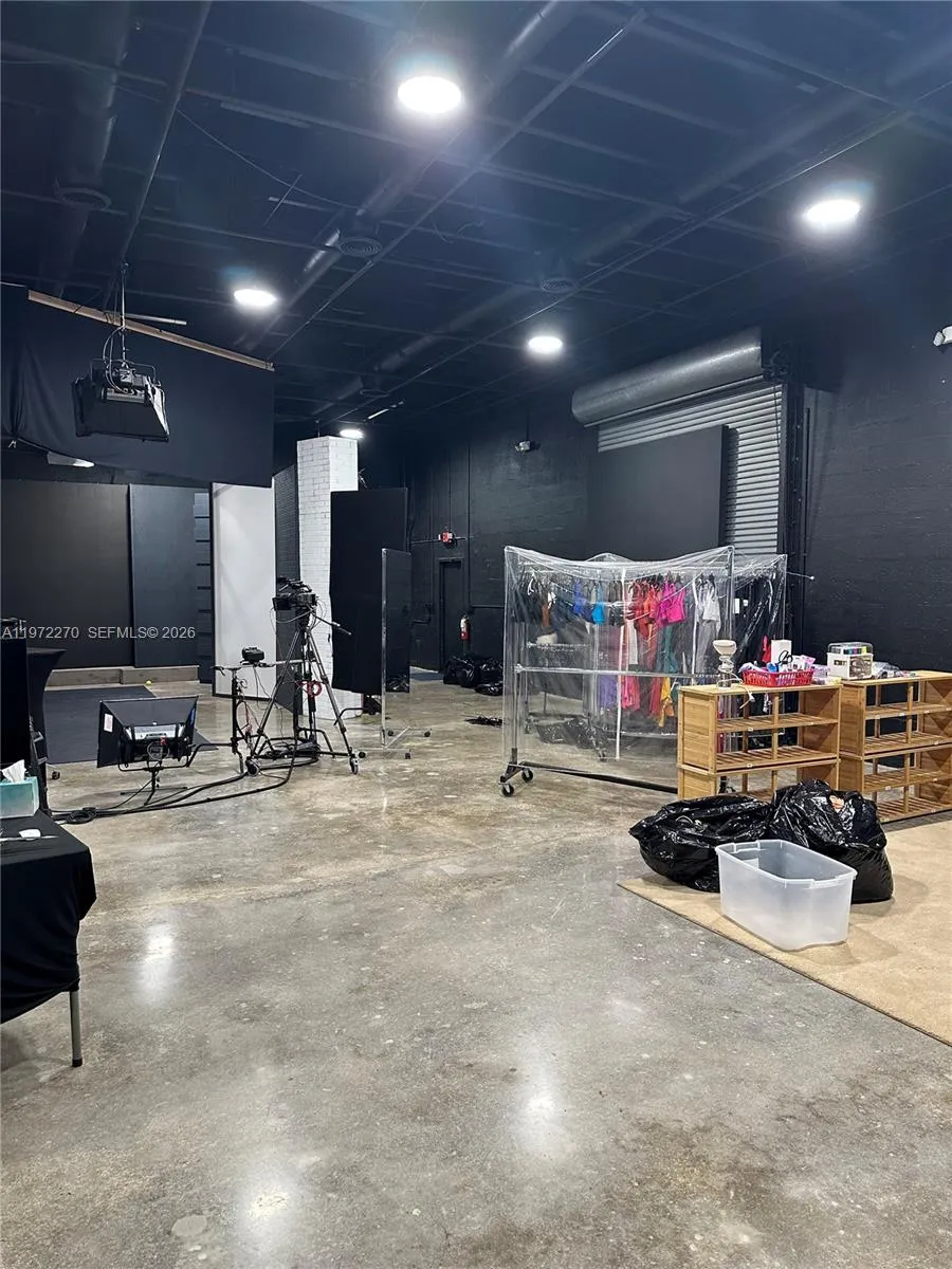 3075 Sw 28th St, Miami, Florida 33133, Miami, Florida 33133, ,Commercial Sale,For Sale,3075 Sw 28th St, Miami, Florida 33133,A11972270