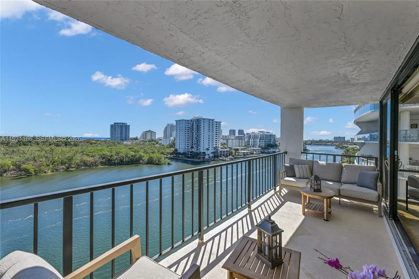 936 Intracoastal Dr 9h, Fort Lauderdale, Florida 3, Fort Lauderdale, Florida 33304, 2 Bedrooms Bedrooms, ,2 BathroomsBathrooms,Residential,For Sale,936 Intracoastal Dr 9h, Fort Lauderdale, Florida 3,A11971166