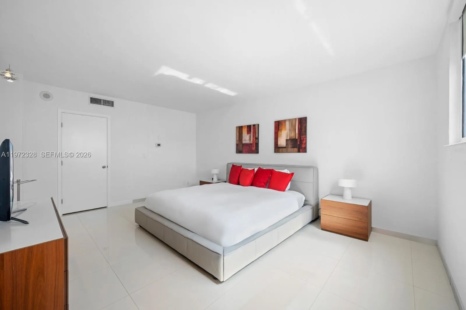 19370 Collins Ave 903, Sunny Isles Beach, Florida, Sunny Isles Beach, Florida 33160, 2 Bedrooms Bedrooms, ,2 BathroomsBathrooms,Residential Lease,For Rent,19370 Collins Ave 903, Sunny Isles Beach, Florida ,A11972328