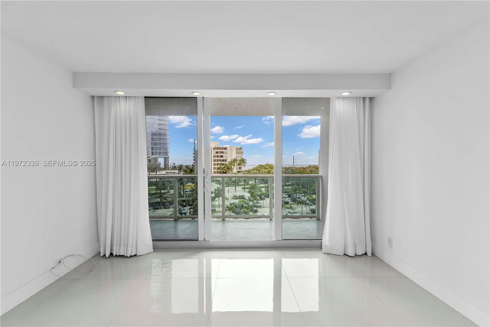 100 Bayview Dr 508, Sunny Isles Beach, Florida 331, Sunny Isles Beach, Florida 33160, 2 Bedrooms Bedrooms, ,2 BathroomsBathrooms,Residential Lease,For Rent,100 Bayview Dr 508, Sunny Isles Beach, Florida 331,A11972330