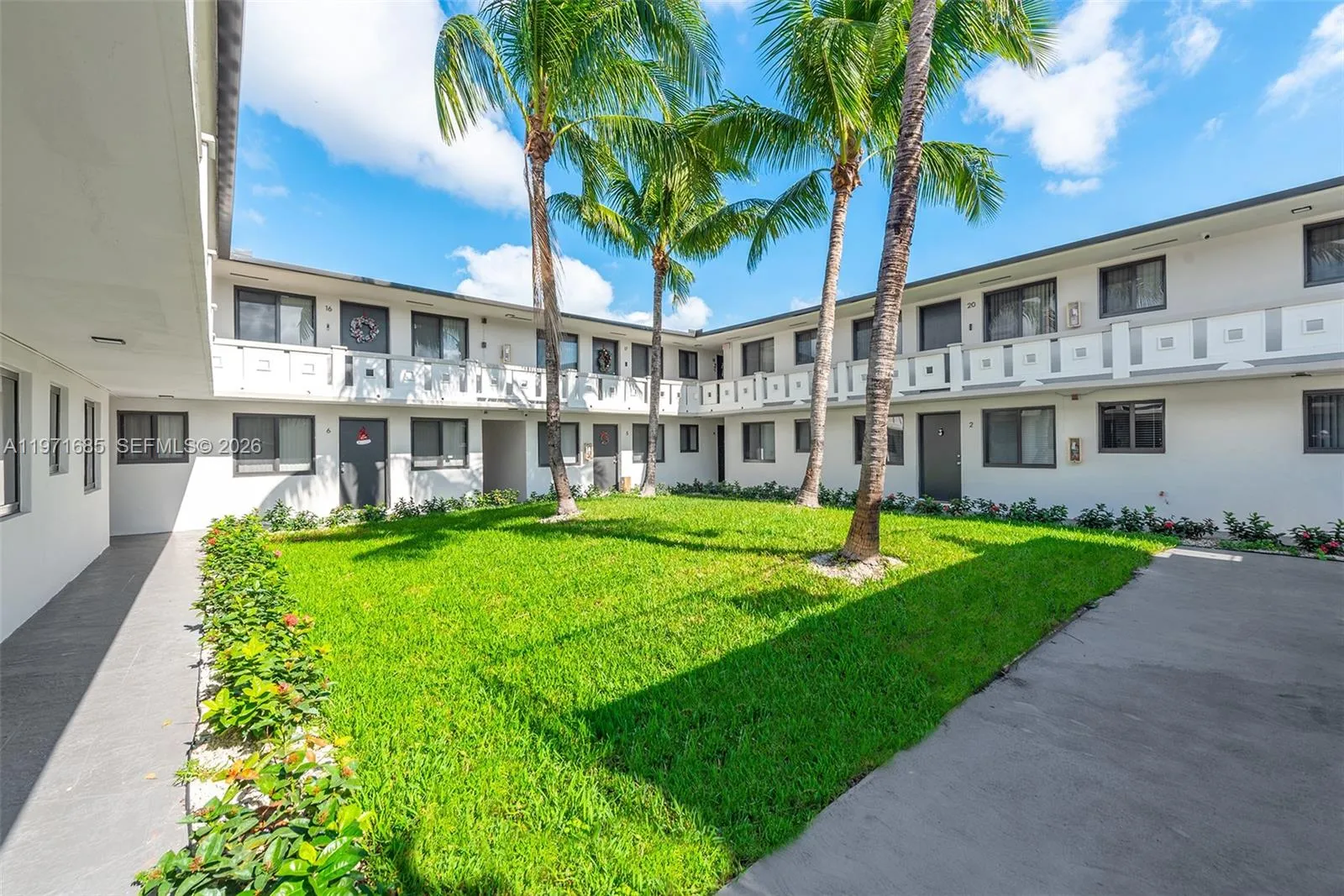 1345 W 28th St 16, Hialeah, Florida 33010, Hialeah, Florida 33010, 2 Bedrooms Bedrooms, ,1 BathroomBathrooms,Residential Lease,For Rent,1345 W 28th St 16, Hialeah, Florida 33010,A11971685