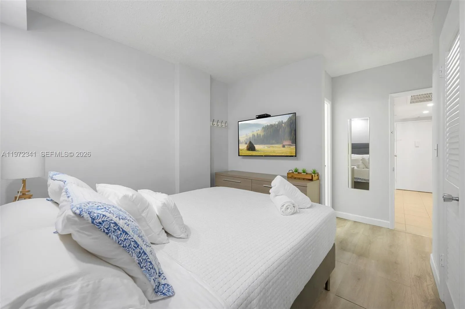 19370 Collins Ave 321, Sunny Isles Beach, Florida, Sunny Isles Beach, Florida 33160, 1 Bedroom Bedrooms, ,1 BathroomBathrooms,Residential Lease,For Rent,19370 Collins Ave 321, Sunny Isles Beach, Florida ,A11972341