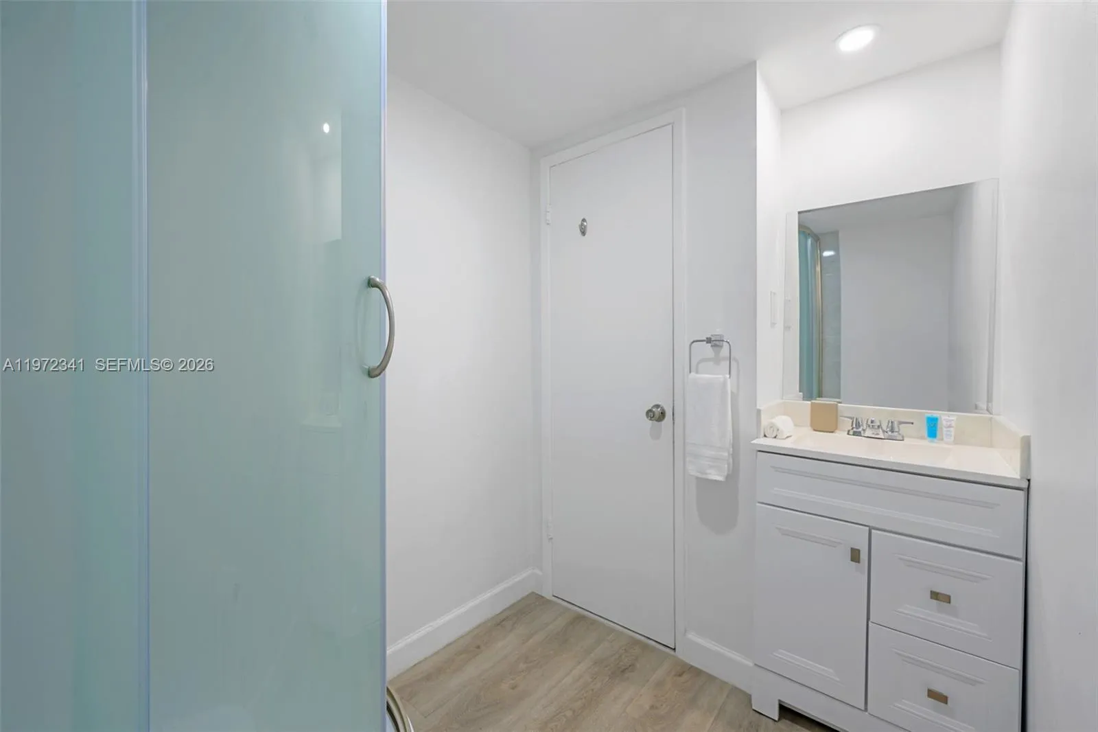 19370 Collins Ave 321, Sunny Isles Beach, Florida, Sunny Isles Beach, Florida 33160, 1 Bedroom Bedrooms, ,1 BathroomBathrooms,Residential Lease,For Rent,19370 Collins Ave 321, Sunny Isles Beach, Florida ,A11972341