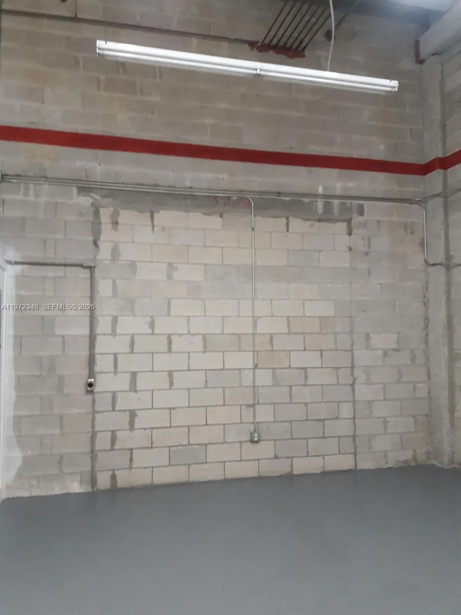 10601 Nw 122nd St 15, Medley, Florida 33178, Medley, Florida 33178, ,Commercial Lease,For Rent,10601 Nw 122nd St 15, Medley, Florida 33178,A11972346