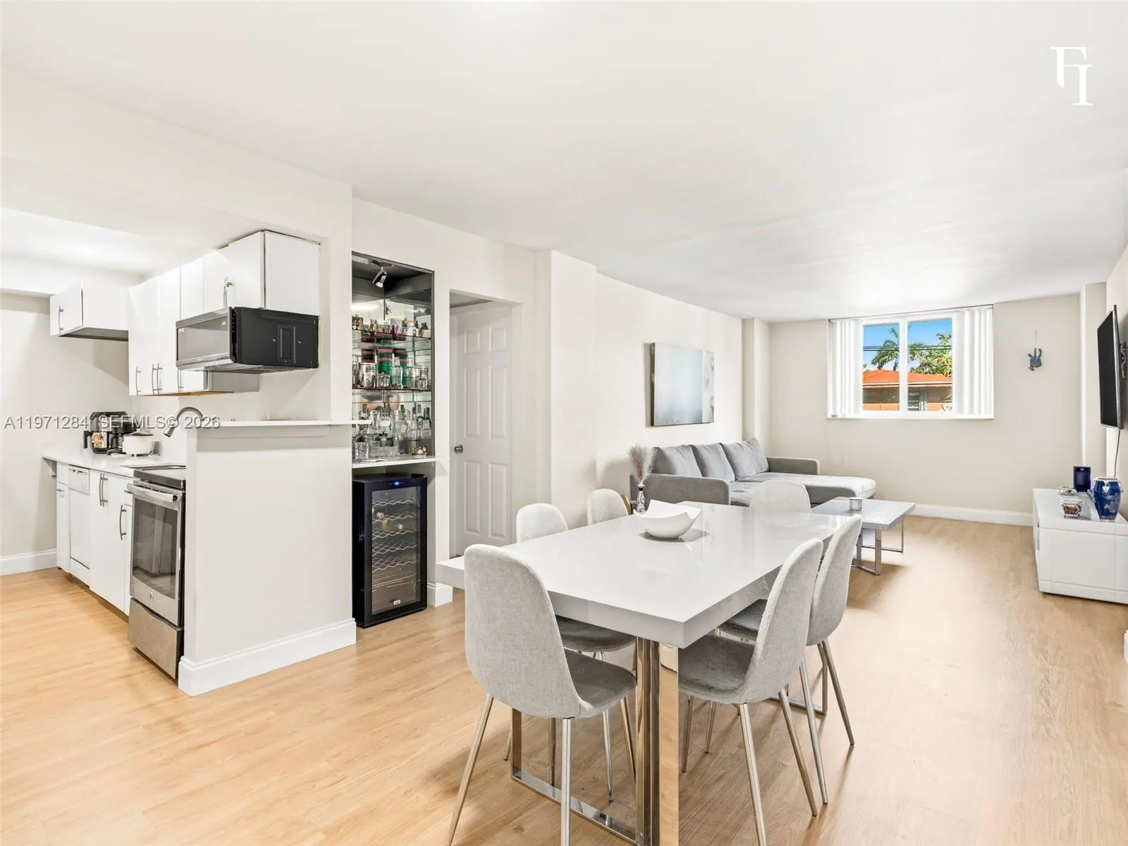 1251 Ne 108th St 108, Miami, Florida 33161, Miami, Florida 33161, 2 Bedrooms Bedrooms, ,2 BathroomsBathrooms,Residential,For Sale,1251 Ne 108th St 108, Miami, Florida 33161,A11971284