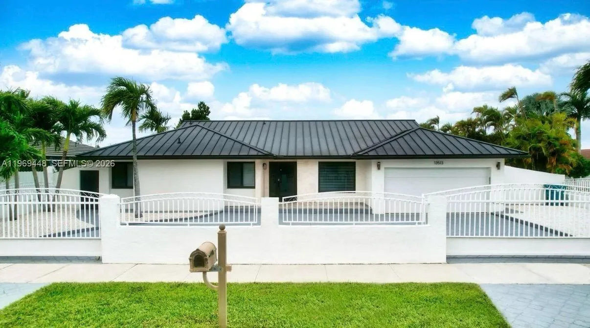 13513 Sw 5th St, Miami, Florida 33184, Miami, Florida 33184, 4 Bedrooms Bedrooms, ,3 BathroomsBathrooms,Residential Lease,For Rent,13513 Sw 5th St, Miami, Florida 33184,A11969448