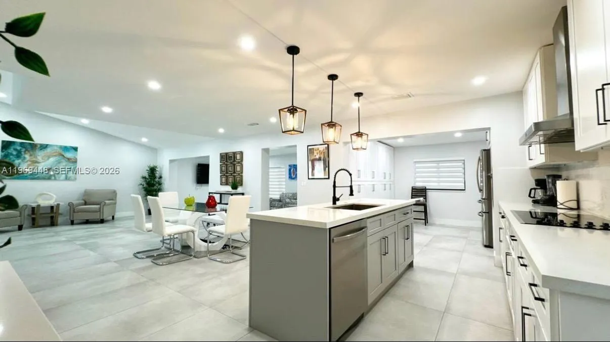 13513 Sw 5th St, Miami, Florida 33184, Miami, Florida 33184, 4 Bedrooms Bedrooms, ,3 BathroomsBathrooms,Residential Lease,For Rent,13513 Sw 5th St, Miami, Florida 33184,A11969448