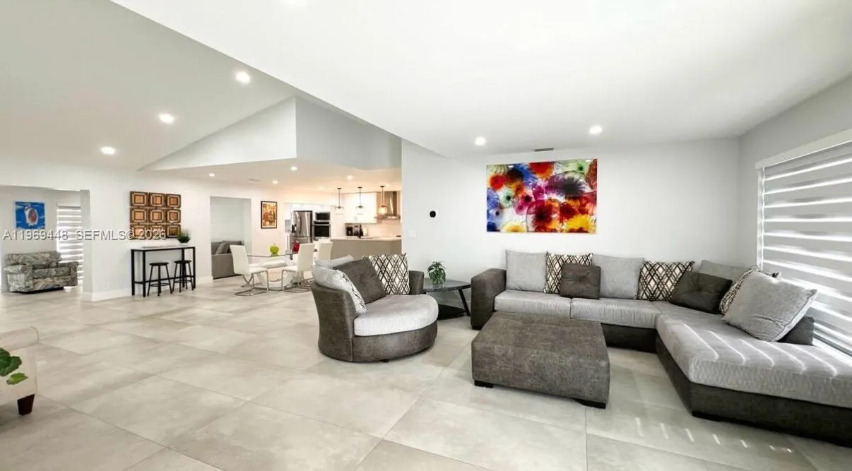13513 Sw 5th St, Miami, Florida 33184, Miami, Florida 33184, 4 Bedrooms Bedrooms, ,3 BathroomsBathrooms,Residential Lease,For Rent,13513 Sw 5th St, Miami, Florida 33184,A11969448