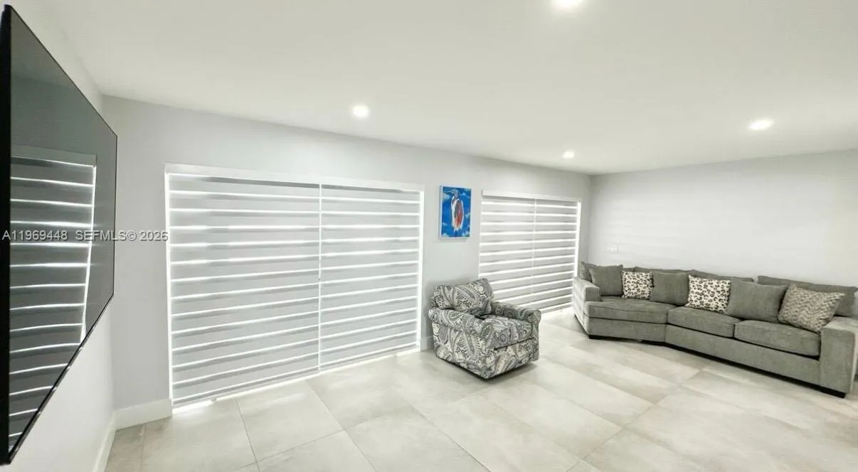 13513 Sw 5th St, Miami, Florida 33184, Miami, Florida 33184, 4 Bedrooms Bedrooms, ,3 BathroomsBathrooms,Residential Lease,For Rent,13513 Sw 5th St, Miami, Florida 33184,A11969448