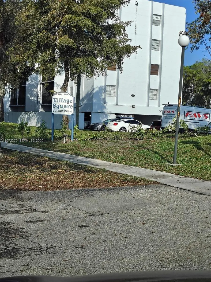 7501 Nw 16th St 3207, Plantation, Florida 33313, Plantation, Florida 33313, 1 Bedroom Bedrooms, ,1 BathroomBathrooms,Residential,For Sale,7501 Nw 16th St 3207, Plantation, Florida 33313,A11972379