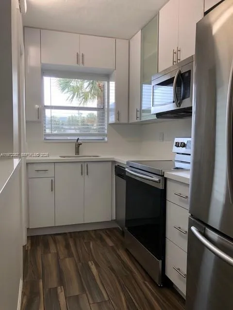 270 Layne Blvd 211, Hallandale Beach, Florida 3300, Hallandale Beach, Florida 33009, 1 Bedroom Bedrooms, ,1 BathroomBathrooms,Residential Lease,For Rent,270 Layne Blvd 211, Hallandale Beach, Florida 3300,A11972387