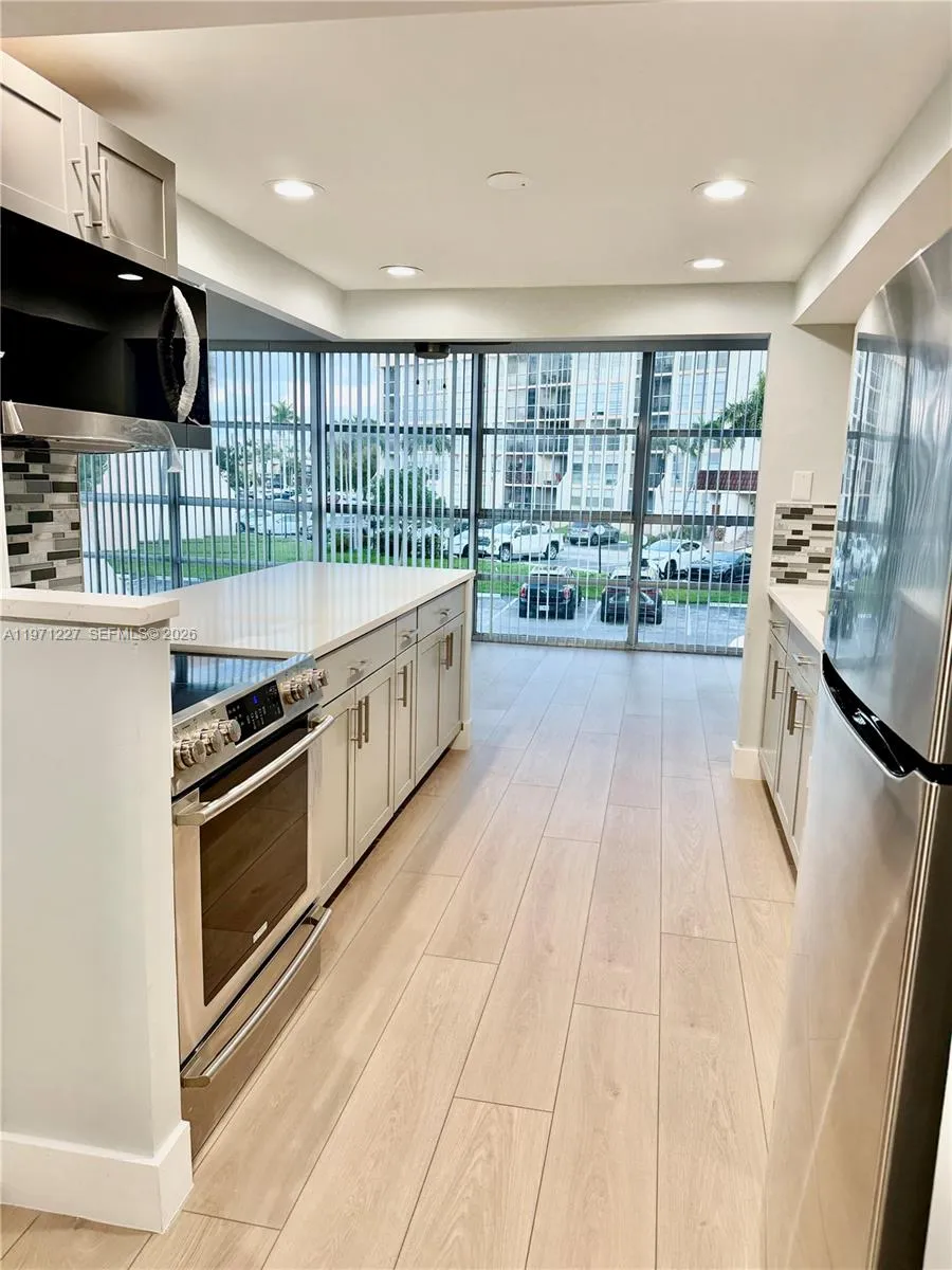601 Three Islands Blvd 217, Hallandale Beach, Flor, Hallandale Beach, Florida 33009, 2 Bedrooms Bedrooms, ,2 BathroomsBathrooms,Residential,For Sale,601 Three Islands Blvd 217, Hallandale Beach, Flor,A11971227