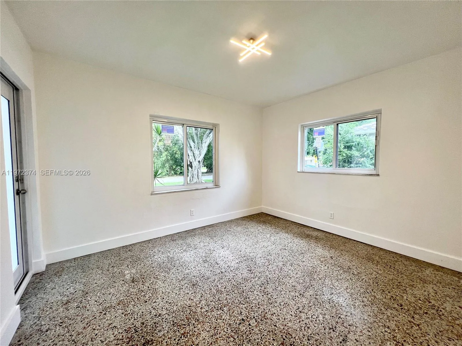 11020 Ne 10th Ave, Biscayne Park, Florida 33161, Biscayne Park, Florida 33161, ,Residential Income,For Sale,11020 Ne 10th Ave, Biscayne Park, Florida 33161,A11972374