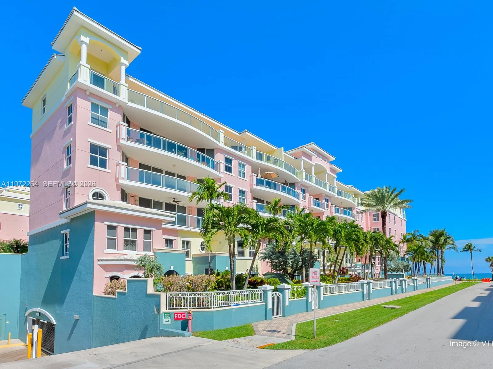 2051 Se 3rd St Th11, Deerfield Beach, Florida 3344, Deerfield Beach, Florida 33441, 3 Bedrooms Bedrooms, ,3 BathroomsBathrooms,Residential Lease,For Rent,2051 Se 3rd St Th11, Deerfield Beach, Florida 3344,A11972264