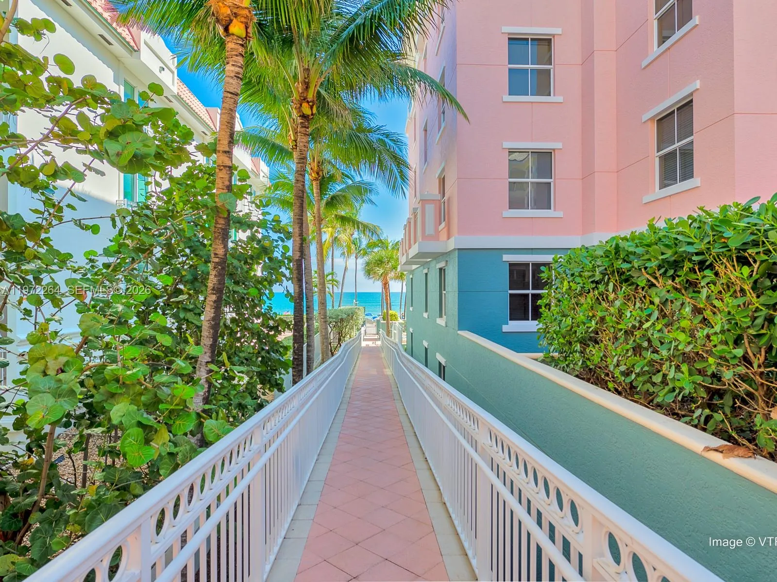 2051 Se 3rd St Th11, Deerfield Beach, Florida 3344, Deerfield Beach, Florida 33441, 3 Bedrooms Bedrooms, ,3 BathroomsBathrooms,Residential Lease,For Rent,2051 Se 3rd St Th11, Deerfield Beach, Florida 3344,A11972264