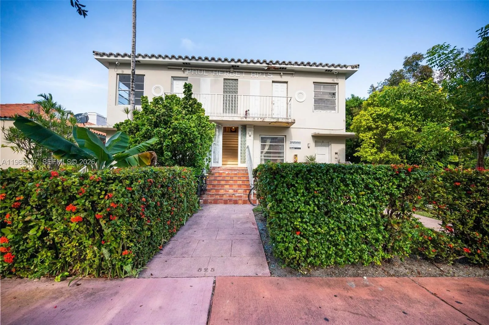 825 Alton Rd 8, Miami Beach, Florida 33139, Miami Beach, Florida 33139, ,1 BathroomBathrooms,Residential Lease,For Rent,825 Alton Rd 8, Miami Beach, Florida 33139,A11968197