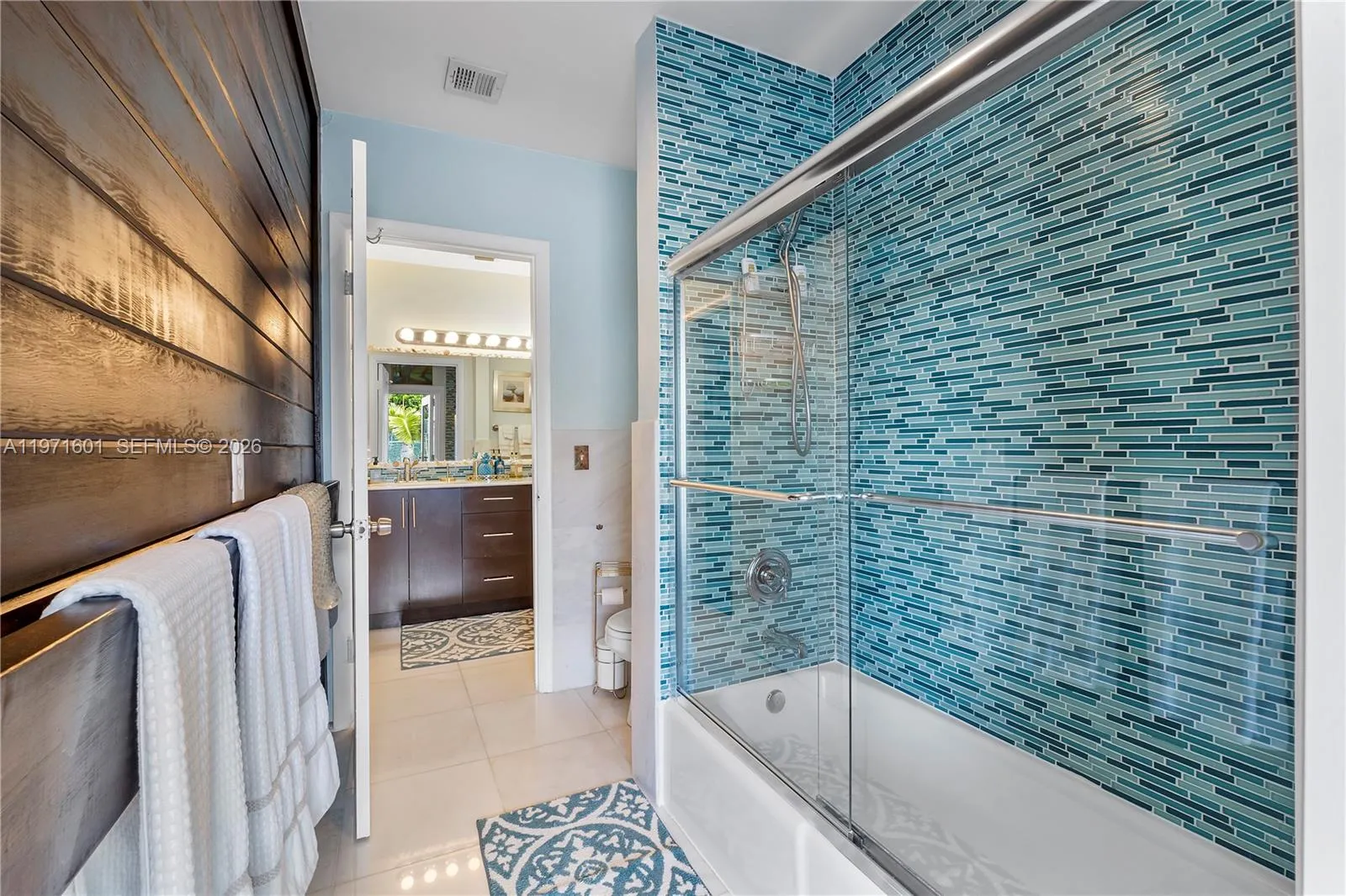 17640 Old Cutler Rd, Palmetto Bay, Florida 33157, Palmetto Bay, Florida 33157, 5 Bedrooms Bedrooms, ,3 BathroomsBathrooms,Residential,For Sale,17640 Old Cutler Rd, Palmetto Bay, Florida 33157,A11971601