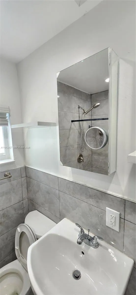 1490/1492 Nw 38th St, Miami, Florida 33142, Miami, Florida 33142, ,Residential Income,For Sale,1490/1492 Nw 38th St, Miami, Florida 33142,A11972427